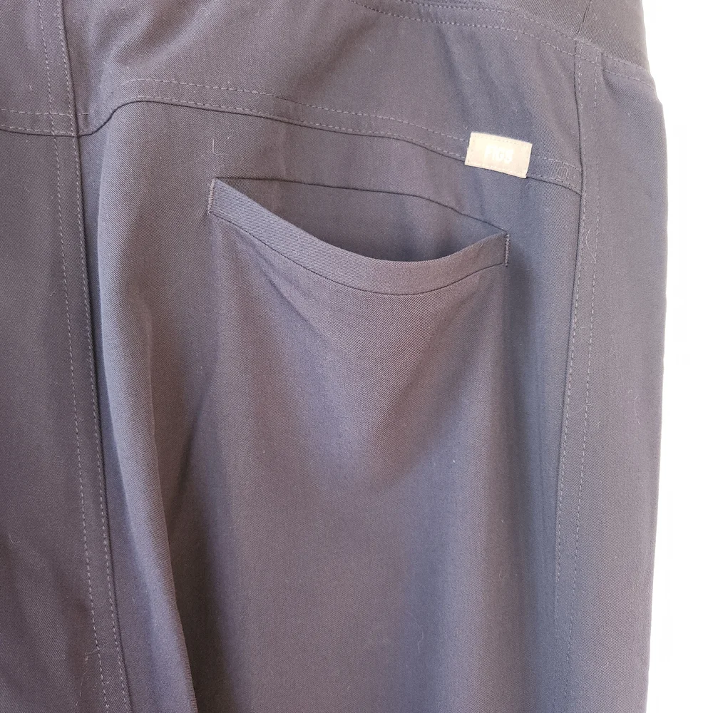 Figs Mens Cairo Navy Blue Cargo Scrubs | Tall | 33.5